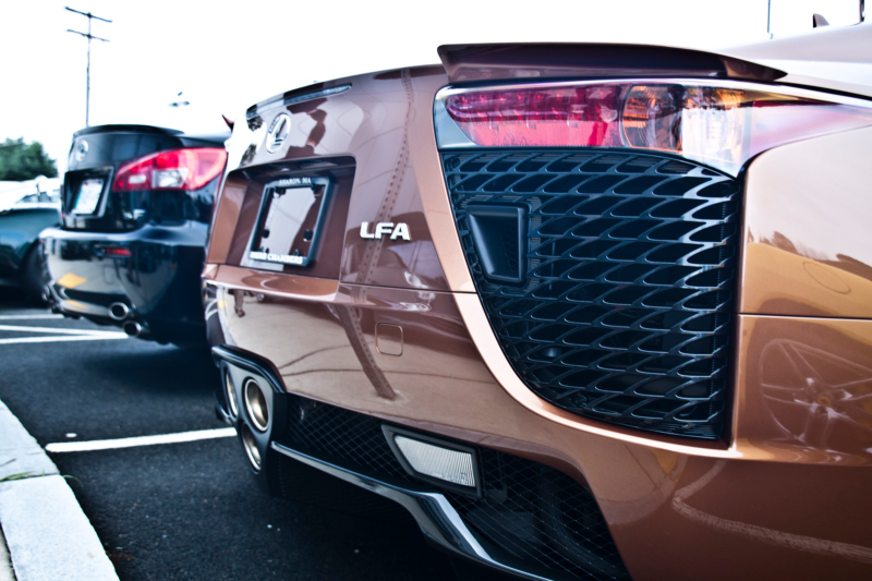 Illustration for article titled This is one brown Lexus LFA